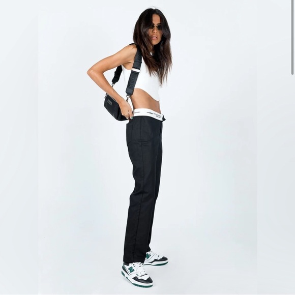 Princess Polly Low Rise Black Pants - Picture 2 of 6